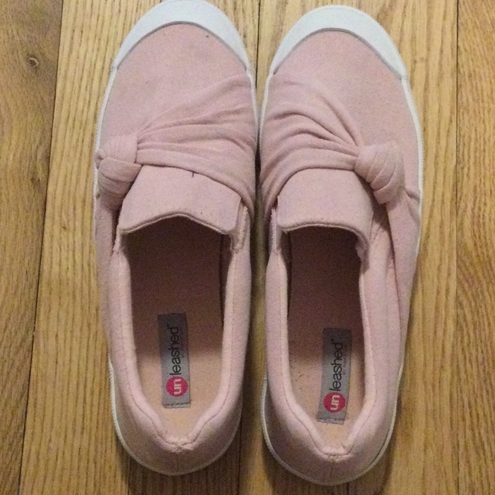 Pink T-Shoes
